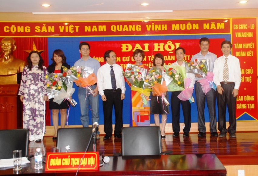 Đại hội Công đoàn Công ty Mẹ Tập đoàn Vinashin khóa V nhiệm kỳ 2011 - 2013